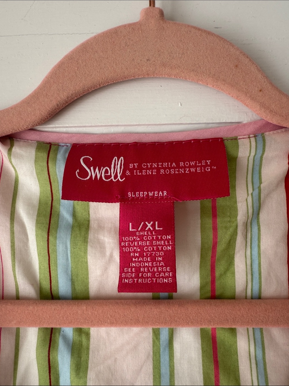 Swell Terry Cloth Wrap Robe - Picture 3 of 8